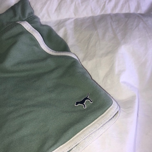 Comfy shorts! - Picture 4 of 4